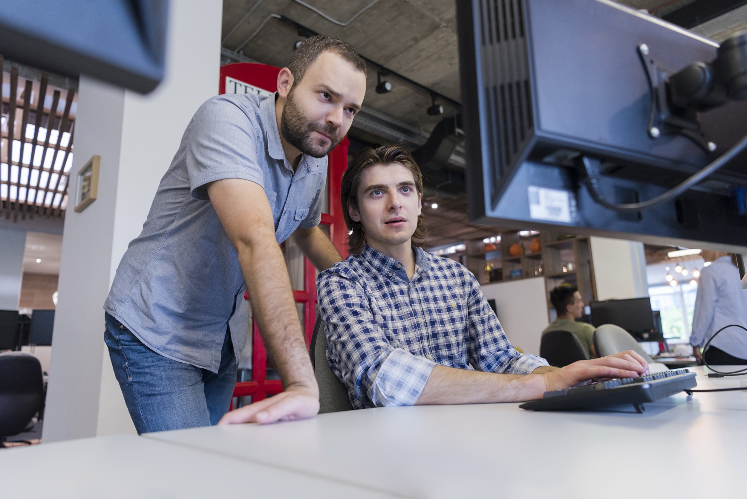 A guide to selecting the best software for electrical engineering